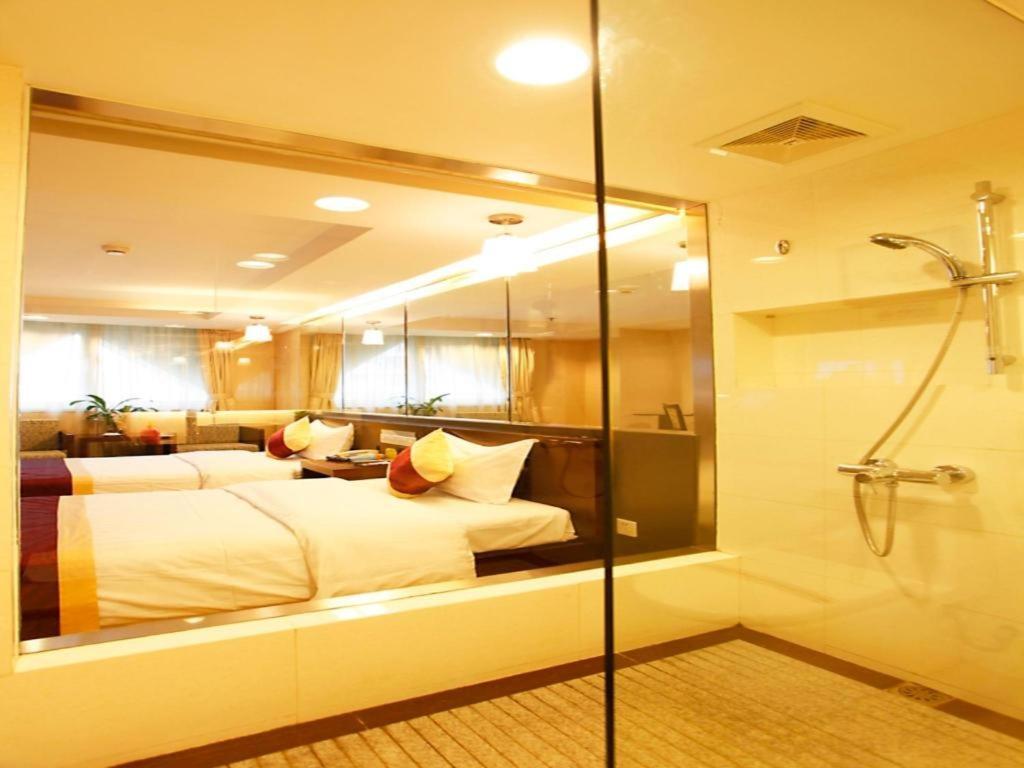 นิว เวิล์ด โฮเต็ล Hotel กวางโจว ภายนอก รูปภาพ